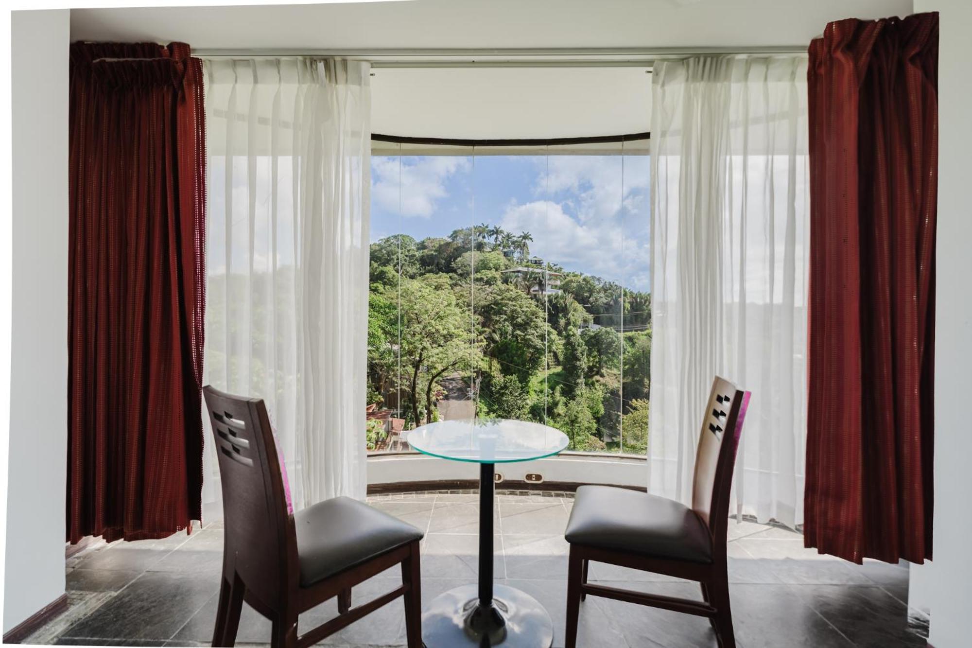 Hotel Oceans Two Manuel Antonio Extérieur photo